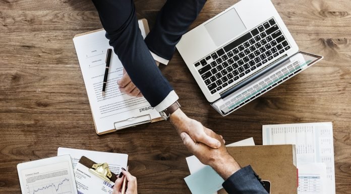 Vendas e Lei da atração | Separando vendedores medianos de vencedores como vender mais e ganhar dinheiro na internet play